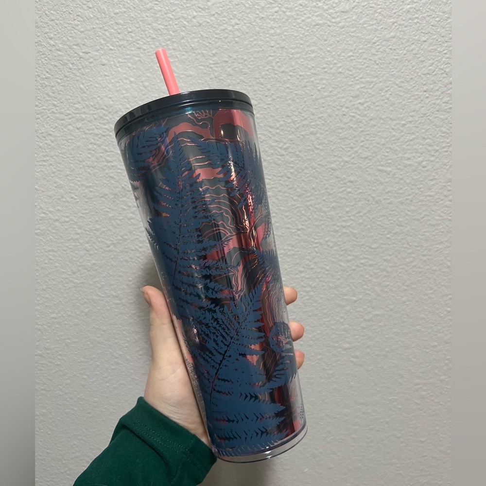 24oz Starbucks Cup NWT